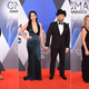Illustration for article titled All the Country Glamour, Cowboy Hats and Baby Bumps at the 2015 CMA Awards